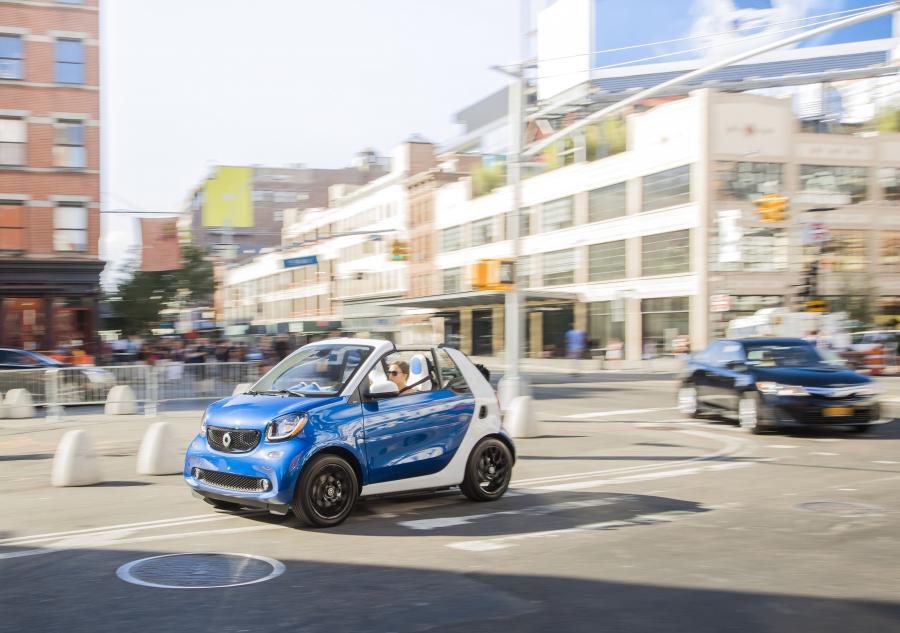  Smart ForTwo Proxy Cabrio 2016 года  (NA) (фото 2 из 7)